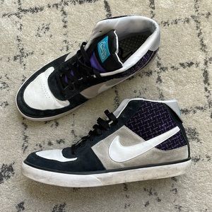 (Nike) SB MAVRK Suede/Leather Mid 6.0 Trainers Skate, Black White Purple